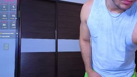 Snapshot of teddybear_07 chatting on June 11, 12:25 pm Dante online show from June 11, 12:25 pm