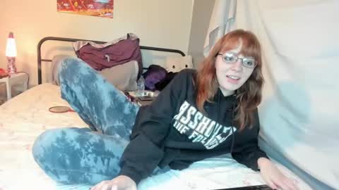 Teddyprecious online show from February 4, 4:26 am