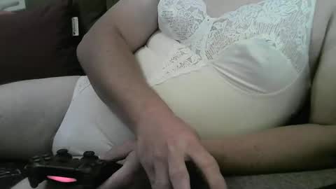 Chris online show from September 16, 12:00 am