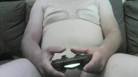 Chris online show from September 27, 9:20 pm