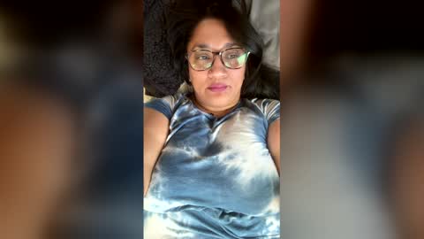 tee1luv online show from March 23, 12:36 am