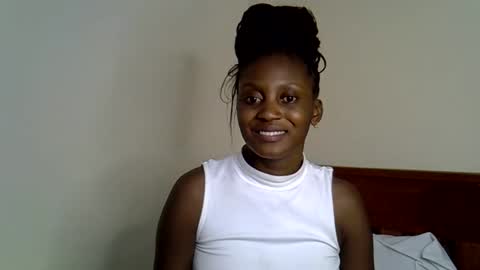 Nicole online show from April 19, 1:38 am