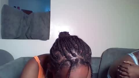 Snapshot of tee_kaicy chatting on October 16, 3:07 am kaicy online show from October 16, 3:07 am