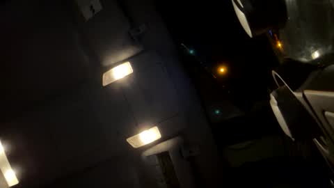 Snapshot of teejm chatting on October 23, 2:22 am Twizzler online show from October 23, 2:22 am