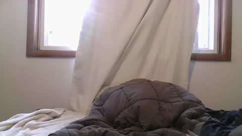 teepz97 online show from January 6, 6:55 pm