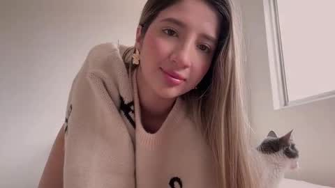 Amy No penetration Virgiin giirl online show from September 19, 3:24 pm