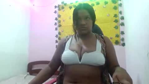 Snapshot of teffy_latina04 chatting on October 20, 2:34 am teffy latina04 online show from October 20, 2:34 am