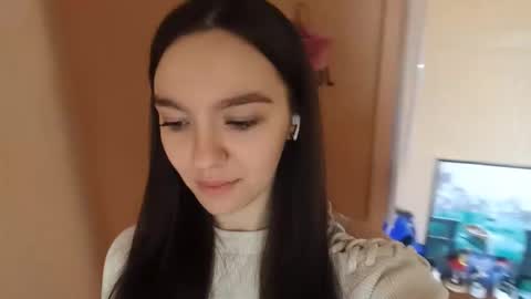 Snapshot of teganmeiser chatting on November 13, 12:48 pm Kimi online show from November 13, 12:48 pm