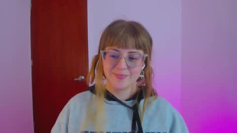 tekila__ online show from December 3, 3:47 am