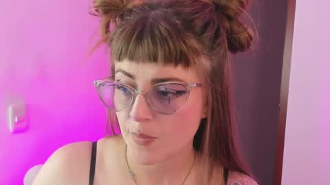 Snapshot of tekila__ chatting on May 6, 11:21 pm tekila__ online show from May 6, 11:21 pm