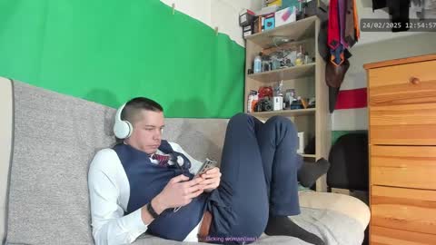 Virg Lszl online show from February 24, 11:54 am