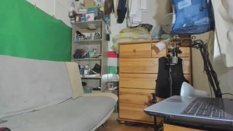 Virg Lszl online show from November 3, 4:30 pm