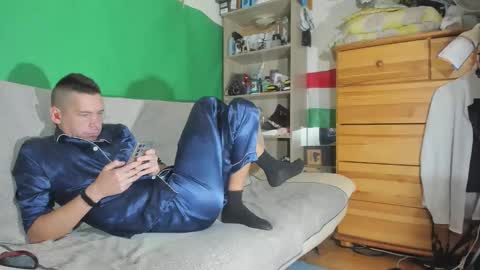 Virg Lszl online show from November 4, 4:33 am