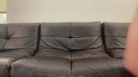 Snapshot of tellmewhat2dooo chatting on October 10, 12:42 am tellmewhat2dooo online show from October 10, 12:42 am