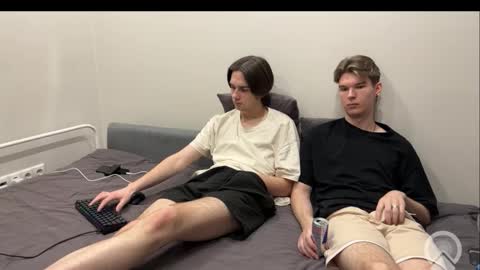 Snapshot of temihal chatting on January 6, 8:23 pm Tema online show from January 6, 8:23 pm