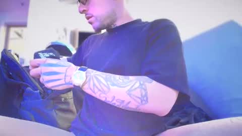 tempsnasty online show from February 26, 10:20 pm