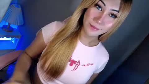 Im Dianna DONT FORGET TO FOLLOW ME   online show from November 2, 3:09 am