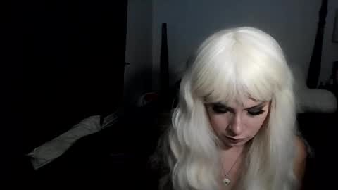 temptedbrat online show from June 16, 4:48 am
