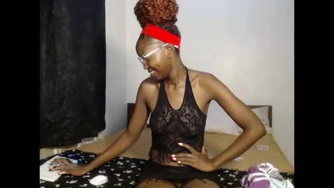 tempting_vibe online show from February 3, 6:13 pm