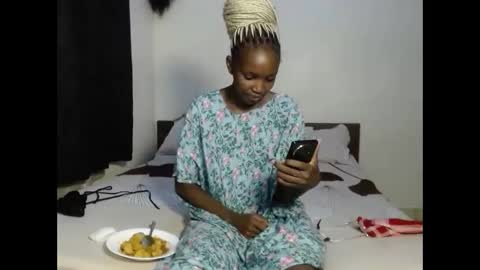 tempting_vibe online show from April 15, 5:09 pm