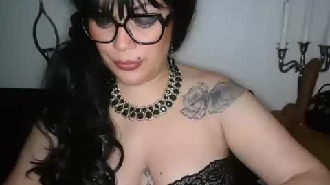 talia i m  french girl online show from January 30, 4:55 pm