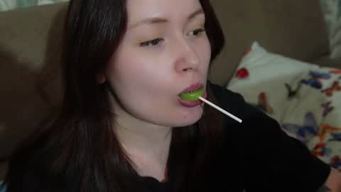 tendre_amelia online show from July 18, 9:29 pm