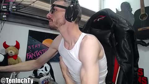 Ty online show from October 25, 6:13 pm