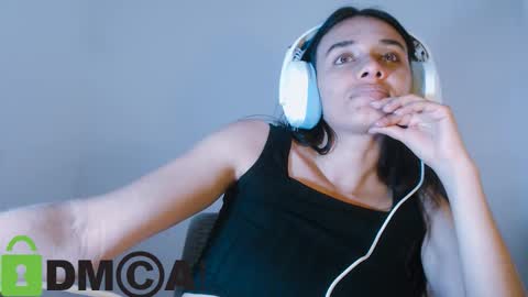 Snapshot of ter23m chatting on November 14, 4:38 pm Lisa online show from November 14, 4:38 pm