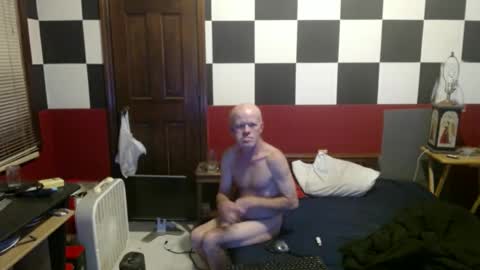 Snapshot of terdness2366 chatting on December 19, 5:40 am terdness2366 online show from December 19, 5:40 am