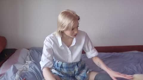 Snapshot of teresagerula chatting on February 16, 5:03 am Anna online show from February 16, 5:03 am