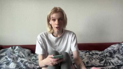 Snapshot of teresagerula chatting on March 2, 7:15 am Anna online show from March 2, 7:15 am