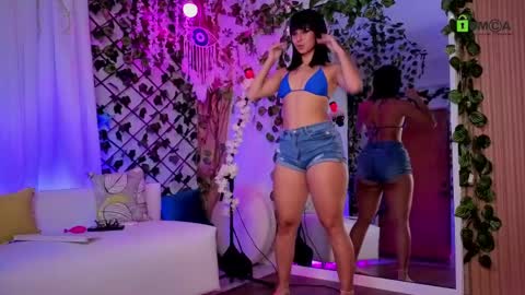 teresa  help me reach 100 like online show from April 23, 1:51 am