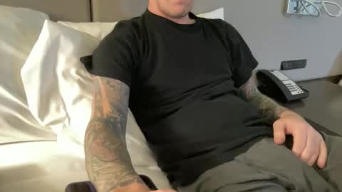 Snapshot of terracoa66 chatting on December 2, 2:17 am Terracoa66 online show from December 2, 2:17 am