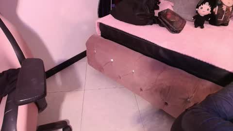 Snapshot of terraelowen chatting on February 1, 11:20 am Terra Elowen online show from February 1, 11:20 am