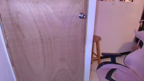 Snapshot of terraelowen chatting on February 14, 11:29 am Terra Elowen online show from February 14, 11:29 am