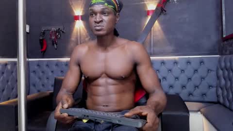 Snapshot of terranze_z chatting on March 18, 7:39 pm terranze_z online show from March 18, 7:39 pm