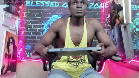 Snapshot of terranze_z chatting on April 13, 11:16 am terranze_z online show from April 13, 11:16 am