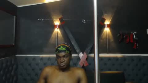 terry_zyzz online show from March 15, 8:04 pm