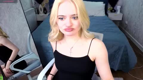 Tessa online show from March 4, 8:53 am