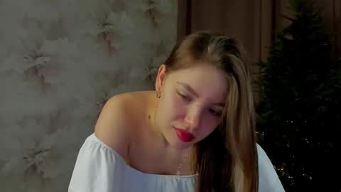 Tessa online show from December 16, 4:39 am