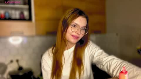Tessa online show from May 24, 8:36 pm