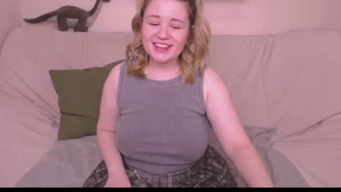 TESSA online show from December 28, 10:14 am