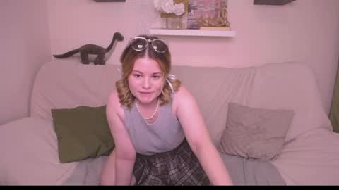 TESSA online show from December 30, 7:04 am