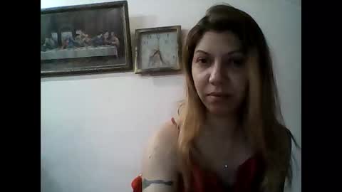 Snapshot of tessy_daiana chatting on March 2, 7:43 pm Tessy online show from March 2, 7:43 pm