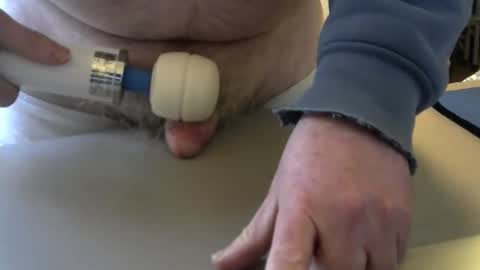 Test the Chat online show from March 6, 6:37 pm