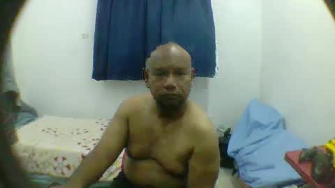 Snapshot of tested123 chatting on October 23, 6:06 pm yours online show from October 23, 6:06 pm