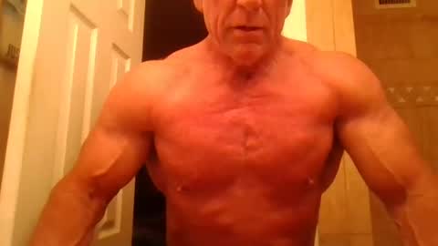 texasboy1978 online show from July 4, 6:36 pm