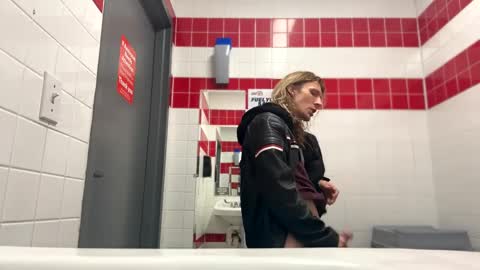 Snapshot of texascockstar chatting on December 13, 12:50 pm texascockstar online show from December 13, 12:50 pm