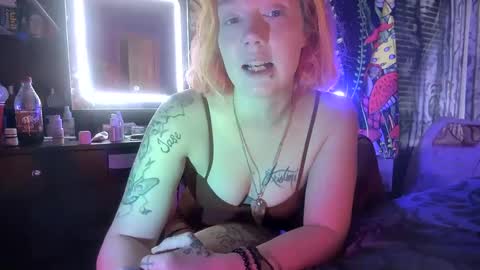 TEXASGIRLLLL online show from September 16, 2:29 pm