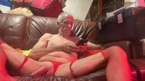 TexPig online show from August 4, 9:45 am